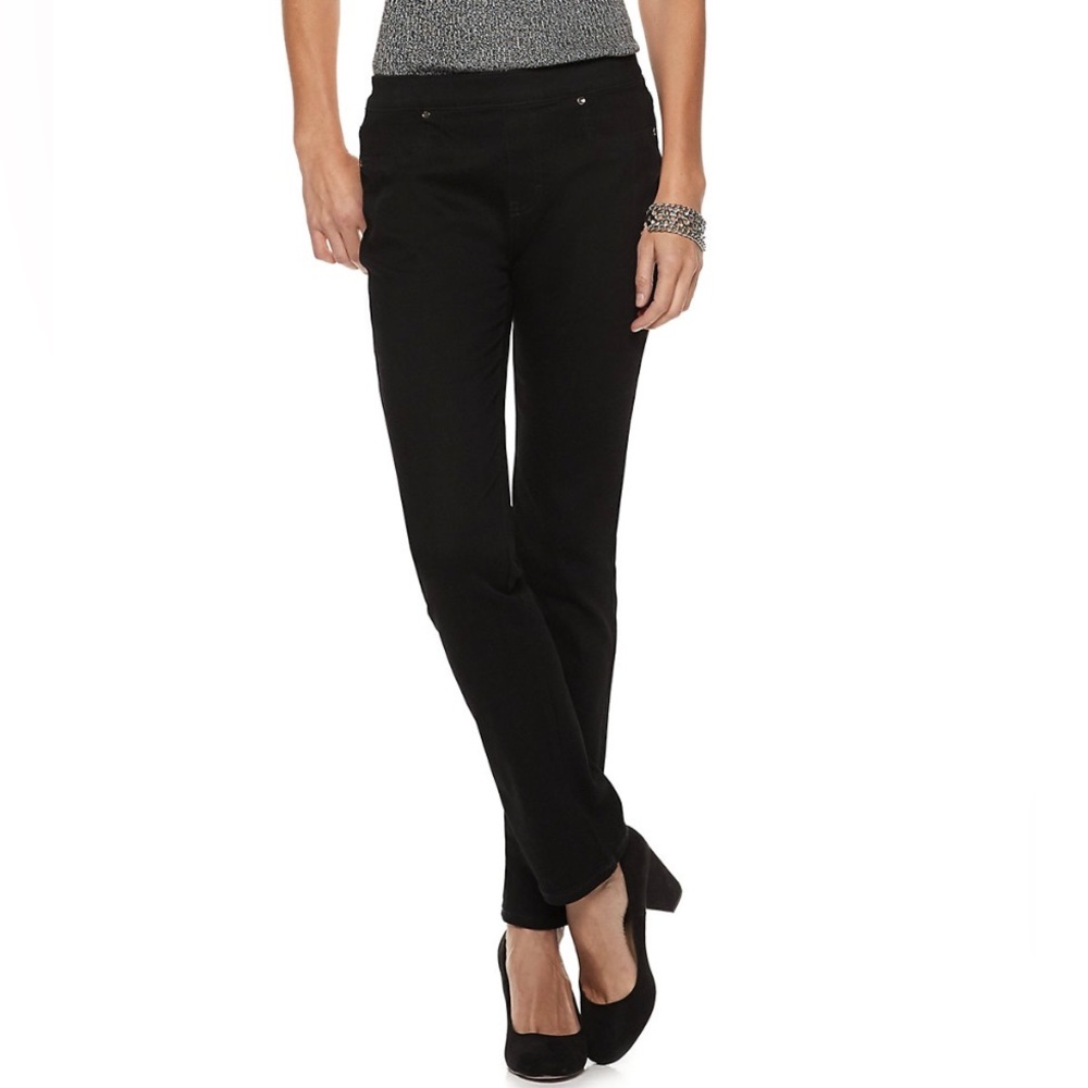Dana Buchman women’s size 6‎ straight leg trousers black color